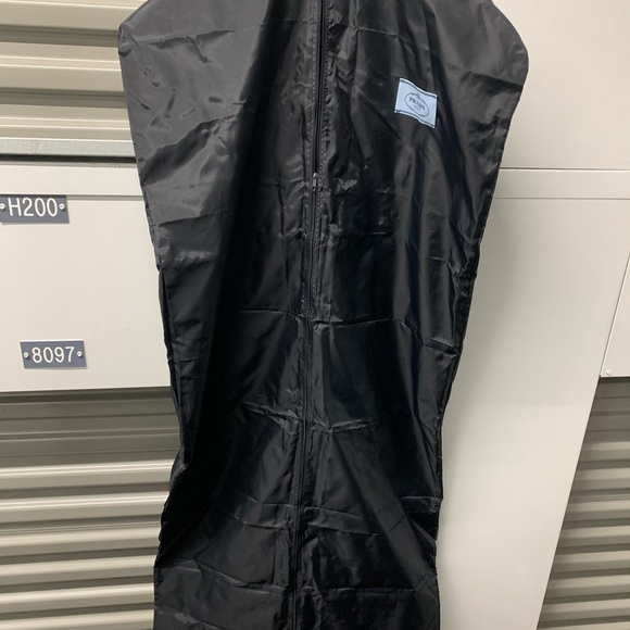Prada garment bag with hanger - Picture 3 of 3